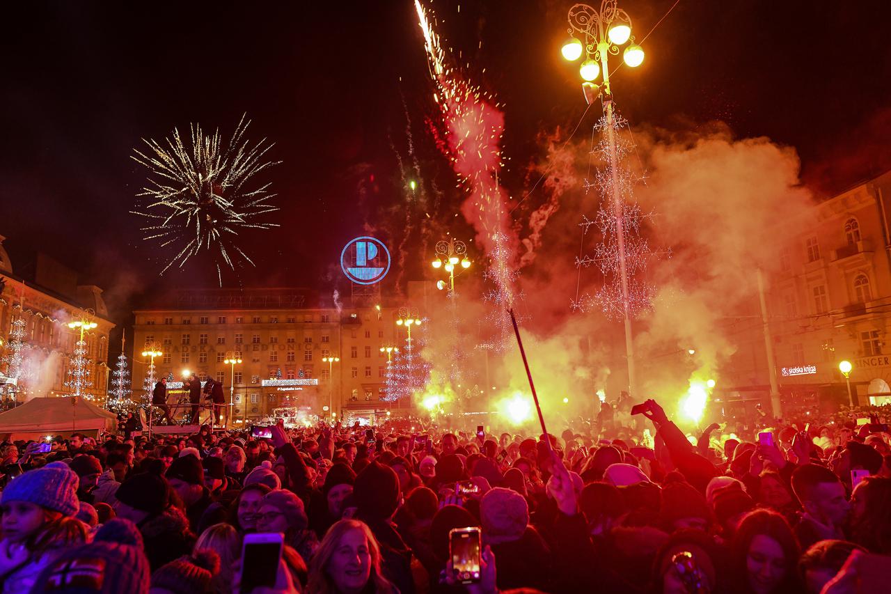 Doček Nove 2020. godine na Trgu bana Josipa Jelačića