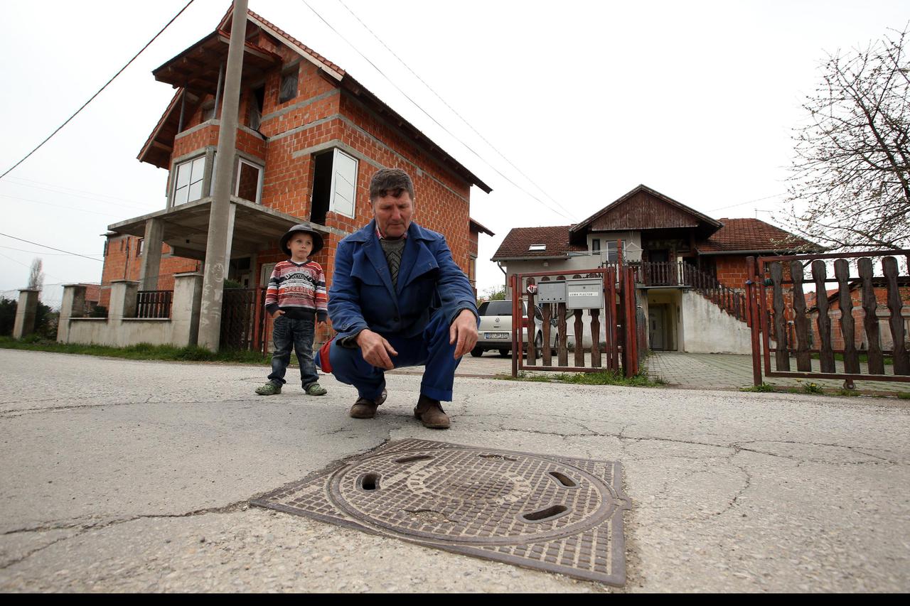 Kanalizacija stiže u Kozari puteve