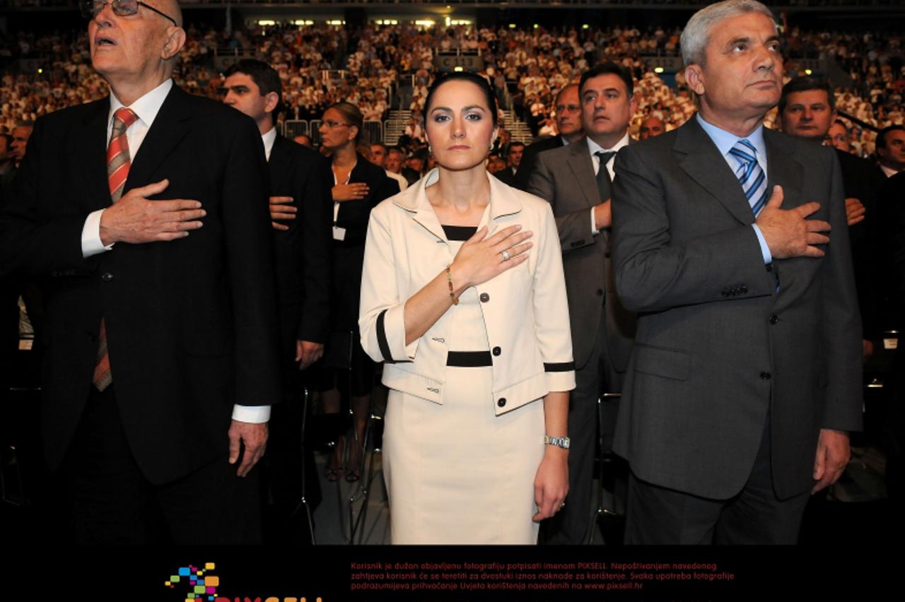 '04.07.2009., Zagreb - Bianca Matkovic i Mladen Barisic na Izbornom saboru HDZ-a u Areni.  Photo: Anto Magzan/Vecernji list'