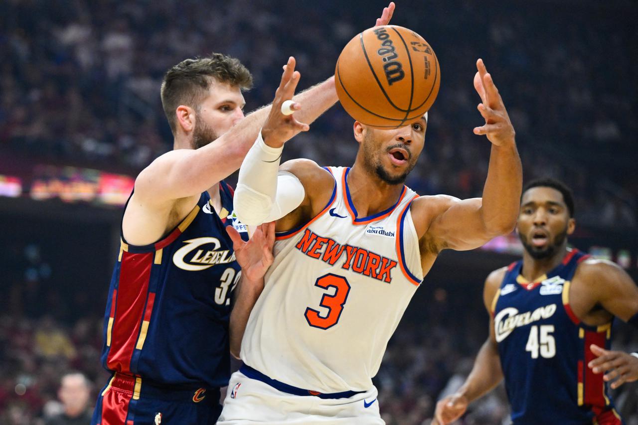 NBA: Playoffs-New York Knicks at Cleveland Cavaliers