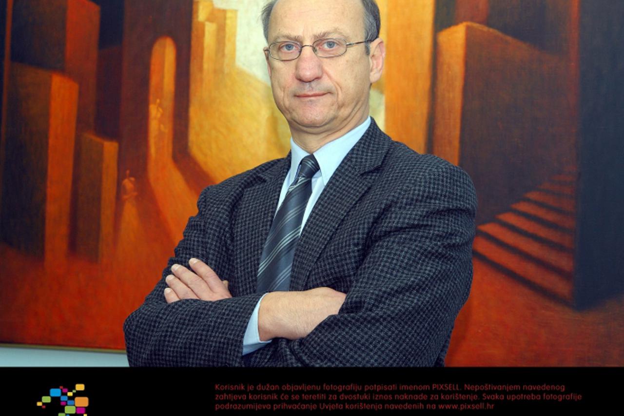 '14.12.2006., Zagreb - Sime Luketin, predsjednik Uprave Credo banke.  Photo: Patrik Macek/PIXSELL'