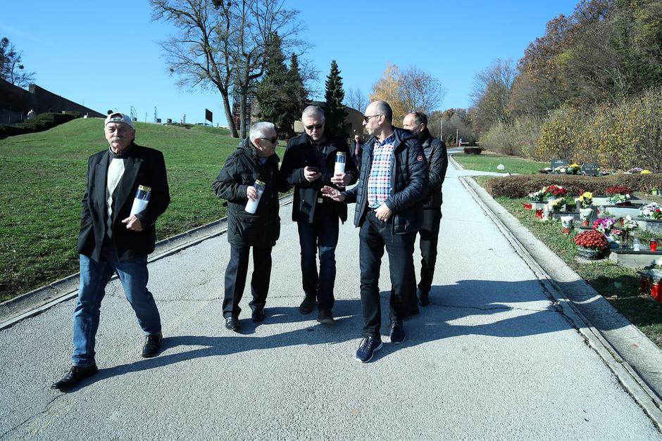 Predstavnici Hrvatskog Stolnoteniskog saveza posjetili grob stolnotenisača Antuna Stipančića