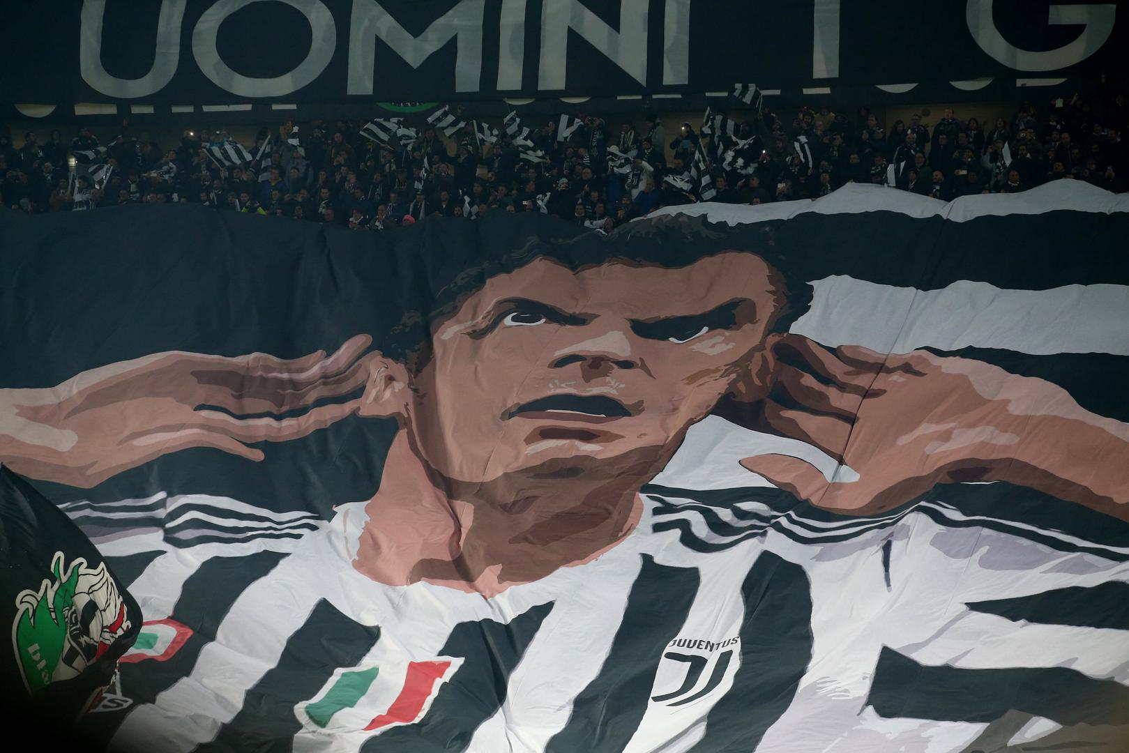 Navijači Juventusa za Mandžukića su u Ligi prvaka izradili transparent