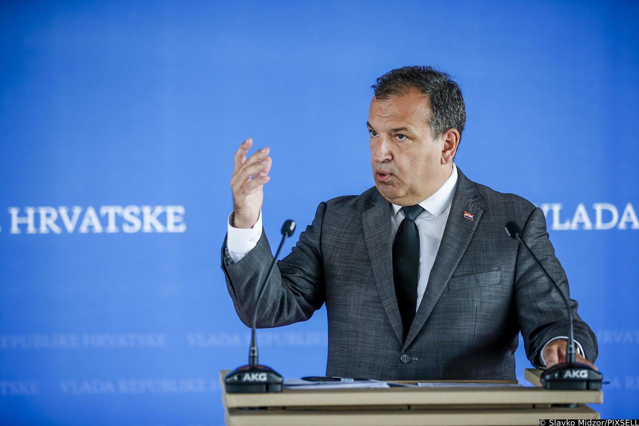 Ministar zdravstva Vili Beroš uoči sjednice Vlade komentirao reformu zdravstva