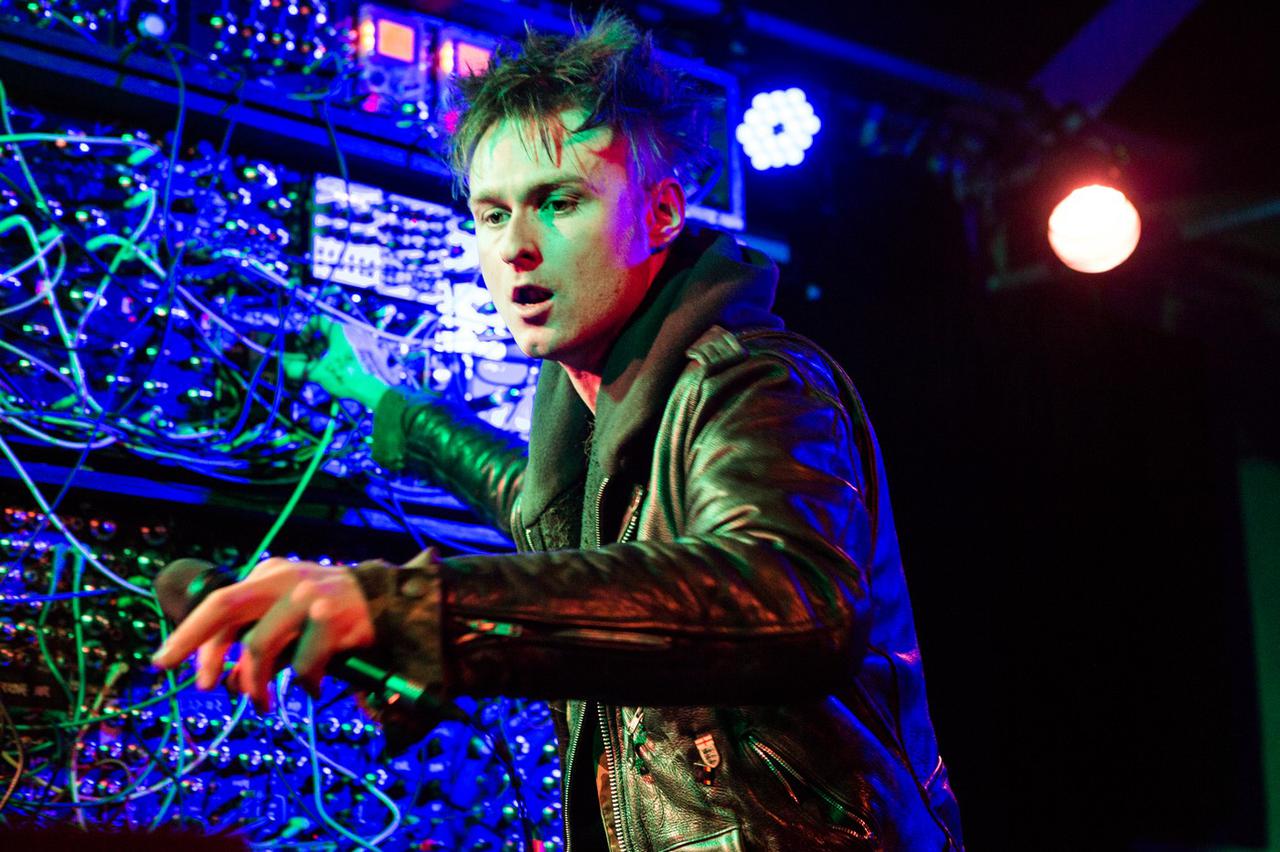 LOOK MUM NO COMPUTER