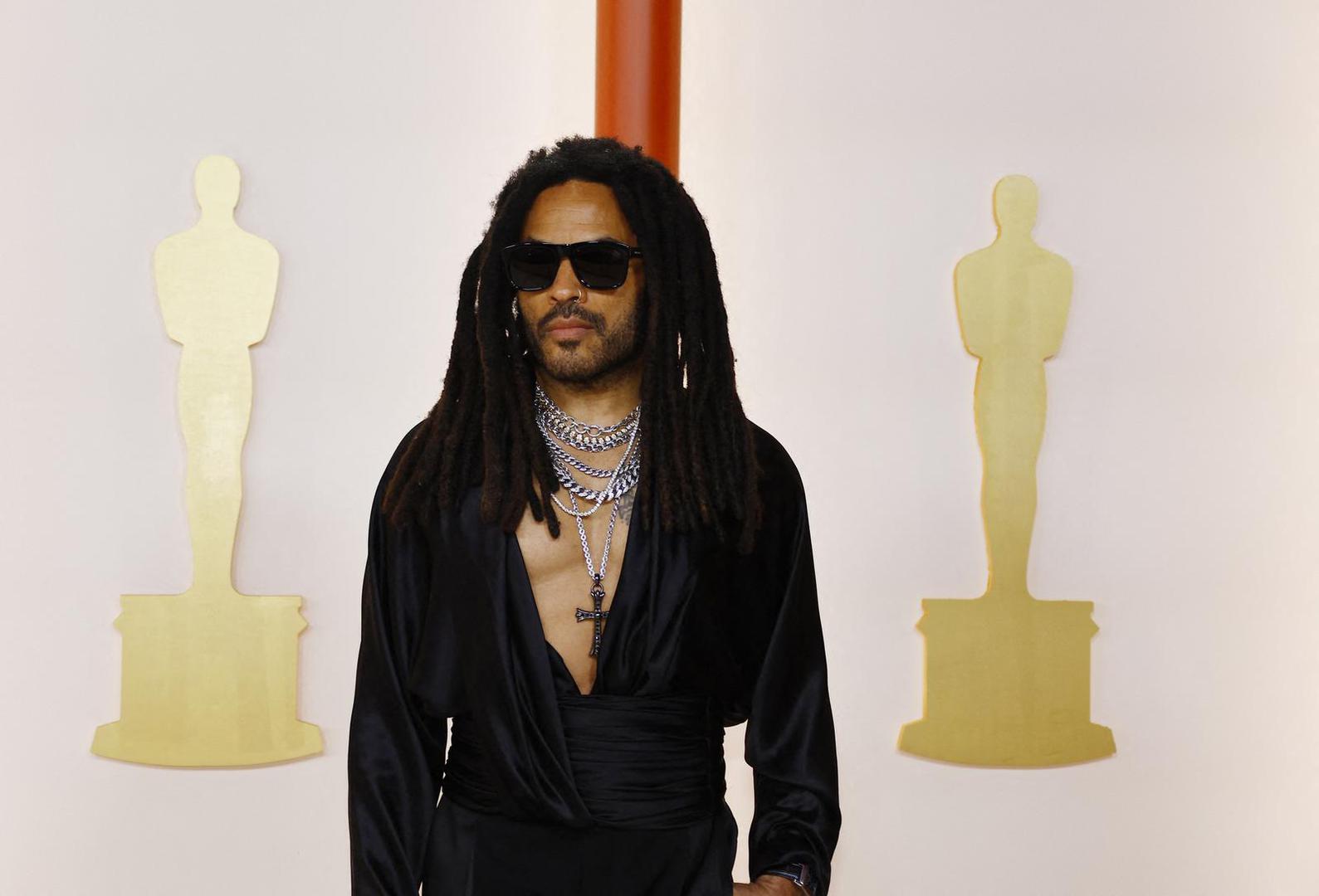 Lenny Kravitz poses on the champagne-colored red carpet during the Oscars arrivals at the 95th Academy Awards in Hollywood, Los Angeles, California, U.S., March 12, 2023. REUTERS/Eric Gaillard Photo: ERIC GAILLARD/REUTERS