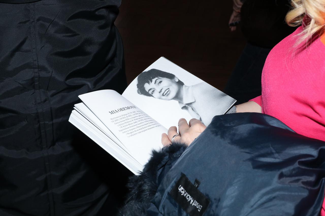 Izložba "Drama 165"