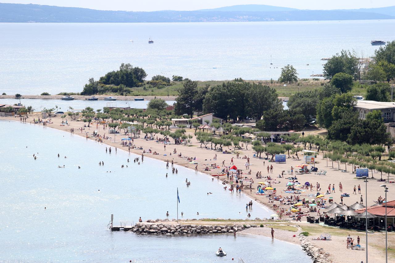 Omiš: Velika plaža