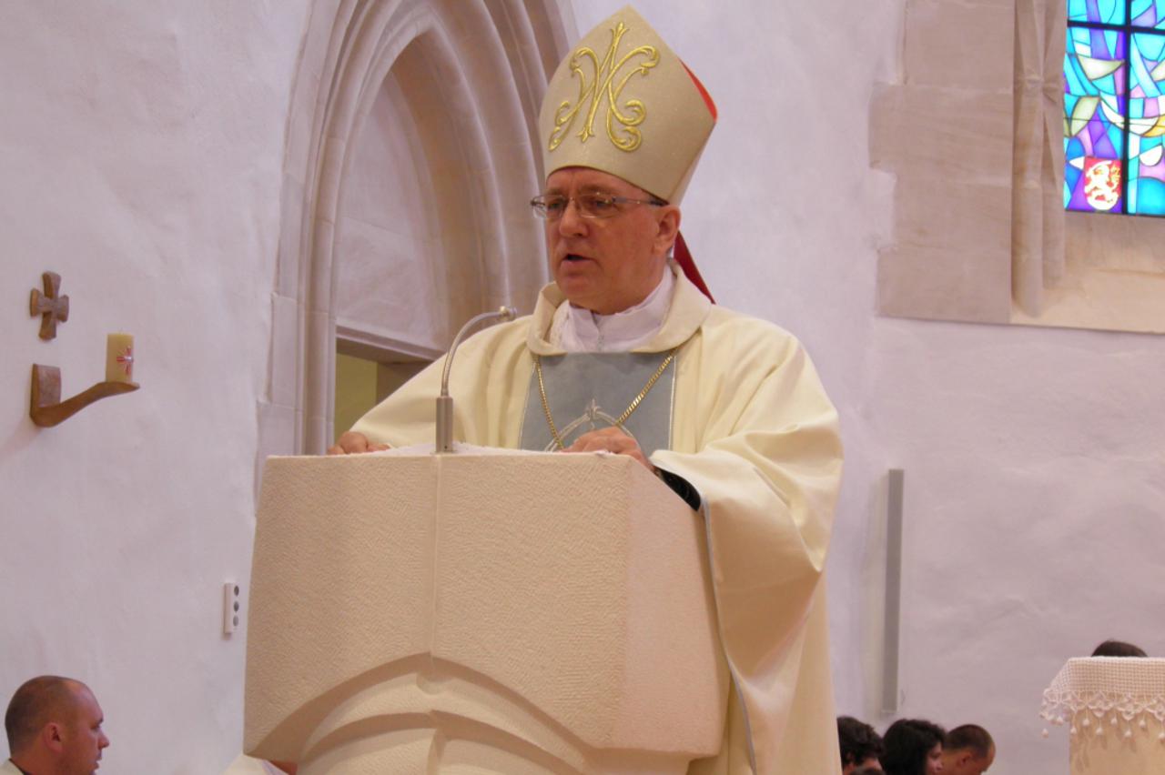 biskup antun škvorčević
