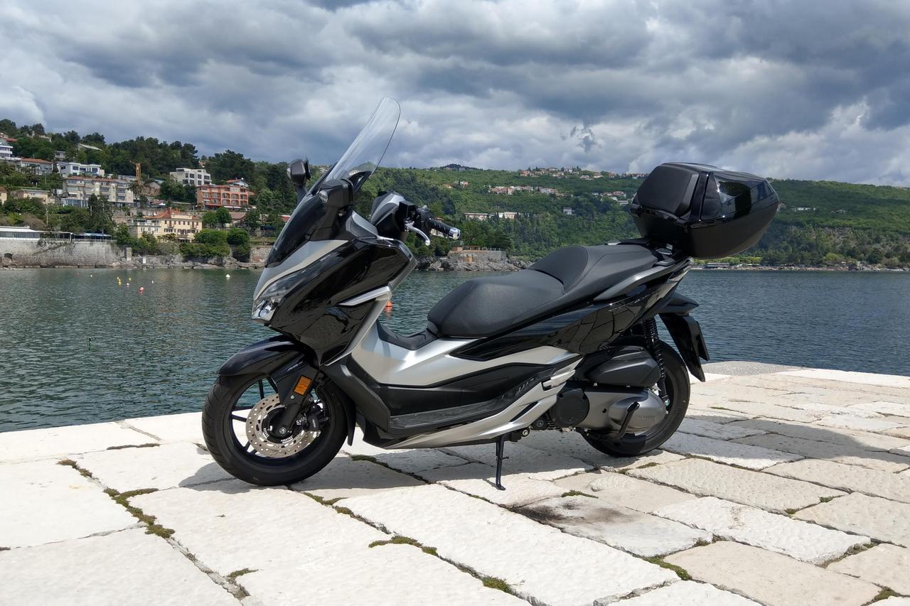 Honda NSS 300AK Forza