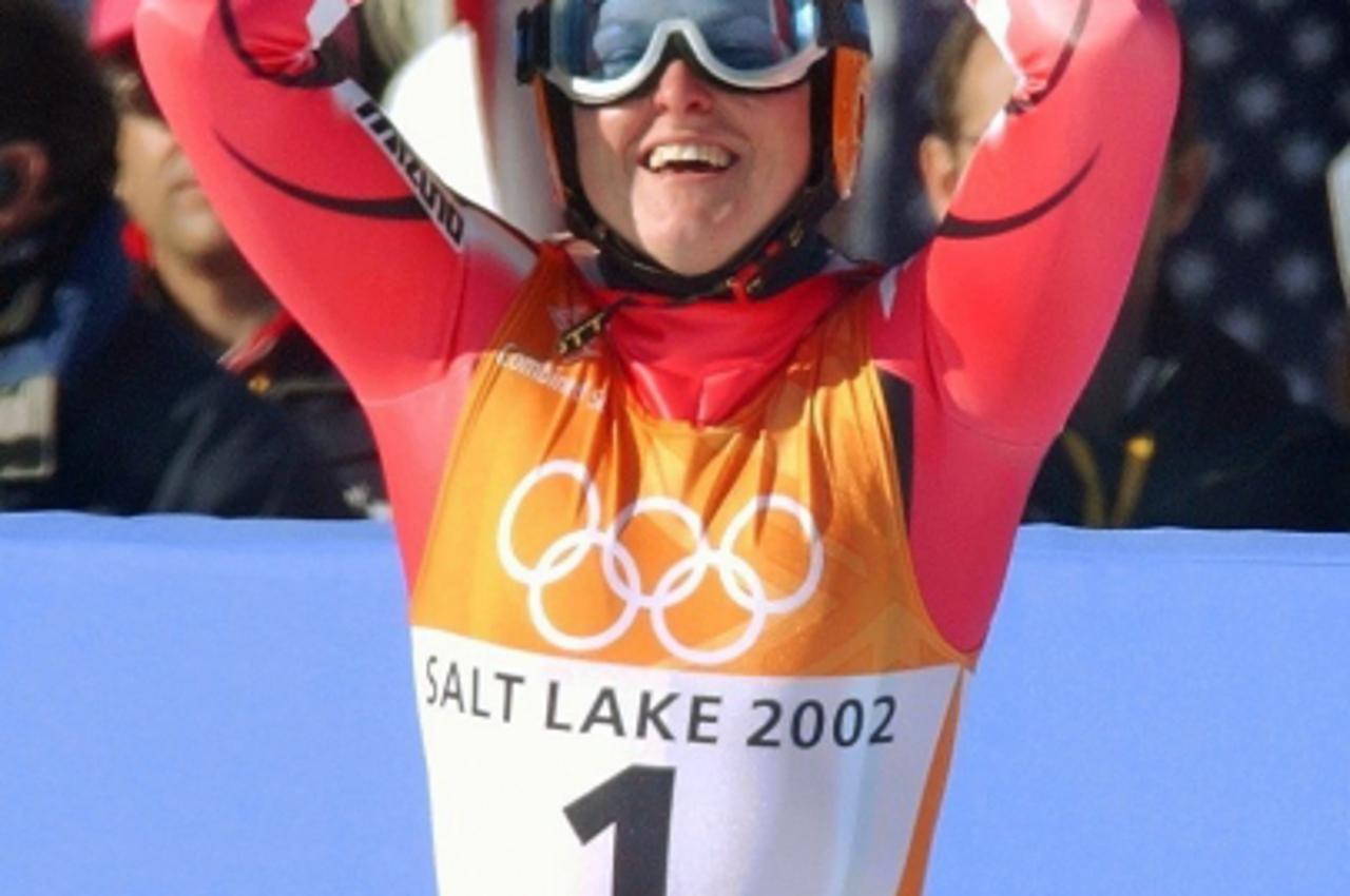 'Die neue Kombinations-Olympiasiegerin, die Kroatin Janica Kostelic, freut sich nach der abschließenden Abfahrt über ihren Sieg. Sie gewinnt am 14.02.2002 in Salt Lake City bei den Olympischen Winters