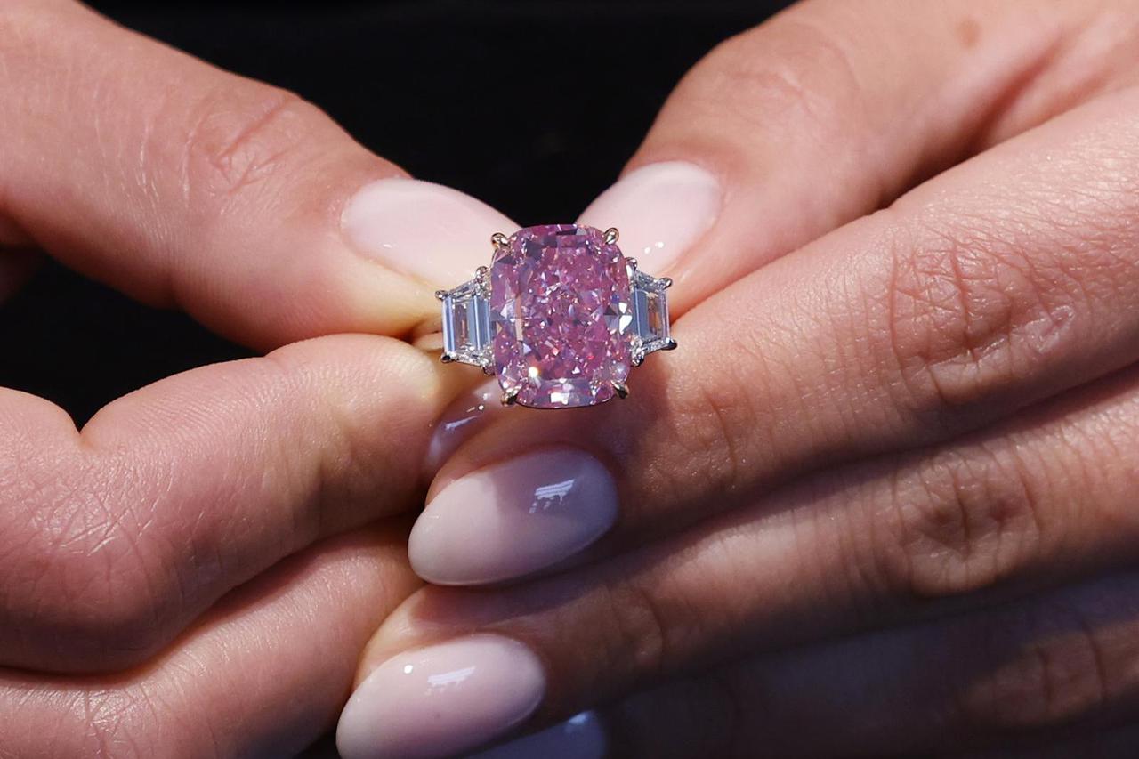 "The Eternal Pink" Vivid Pink Diamond at Sotheby's