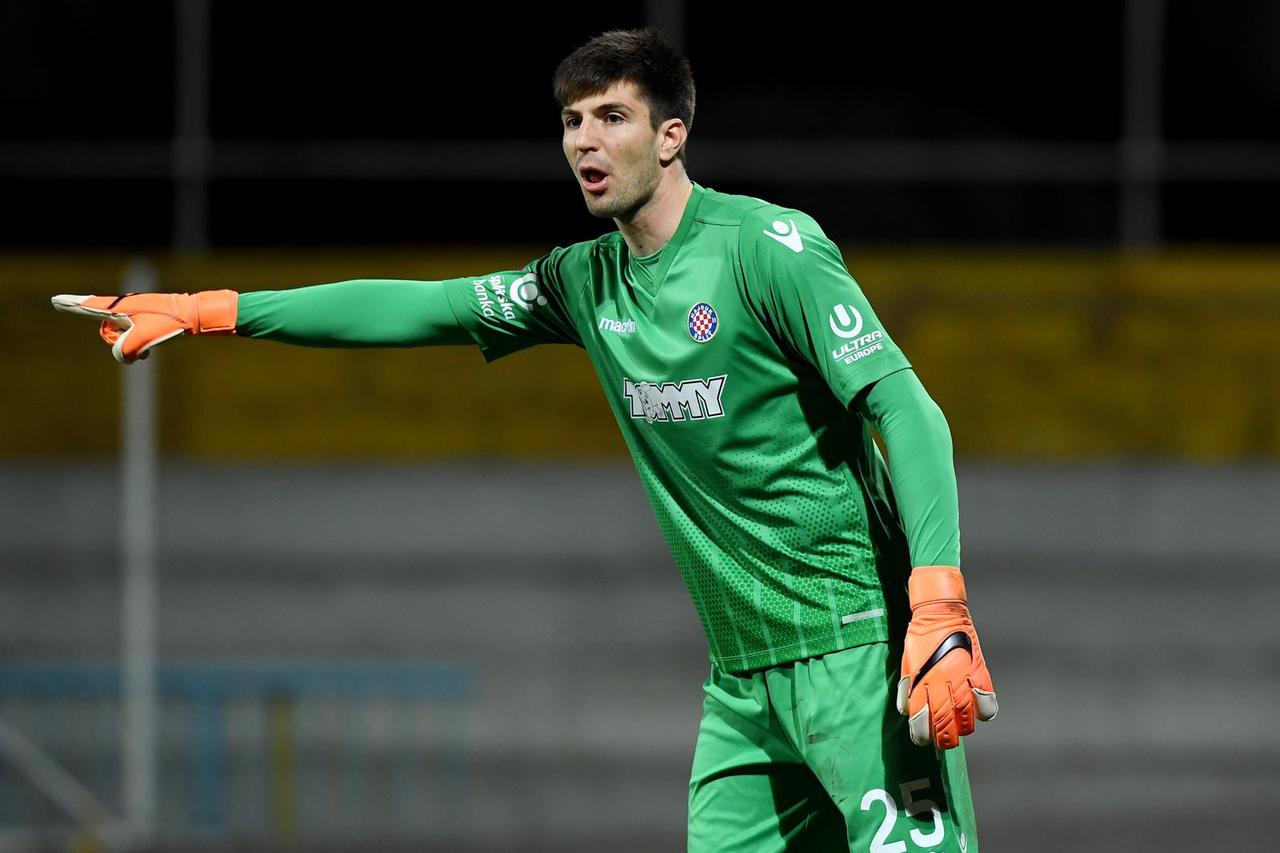 Zagreb: Polufinale Hrvatskog nogometnog kupa, NK Lokomotiva - HNK Hajduk