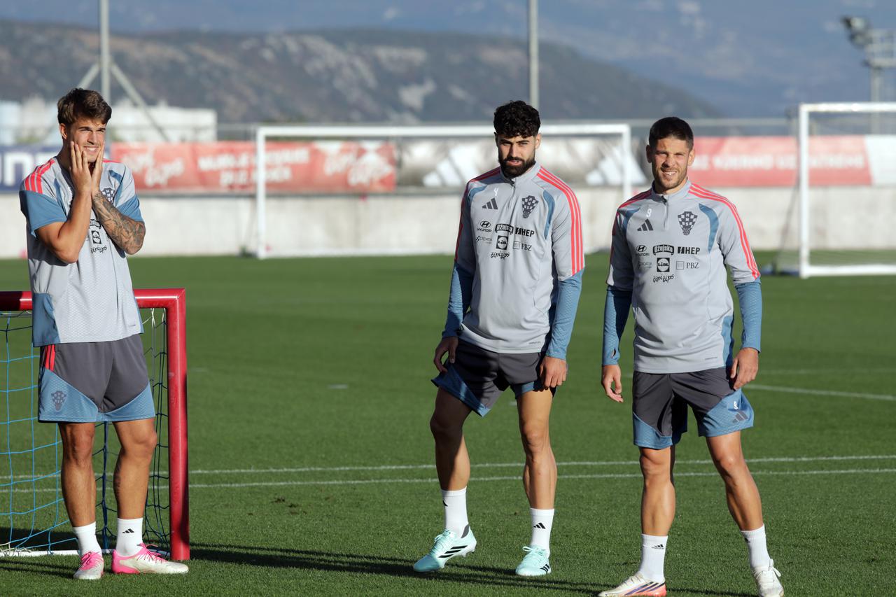 Rijeka: Trening hrvatske nogometne reprezentacije