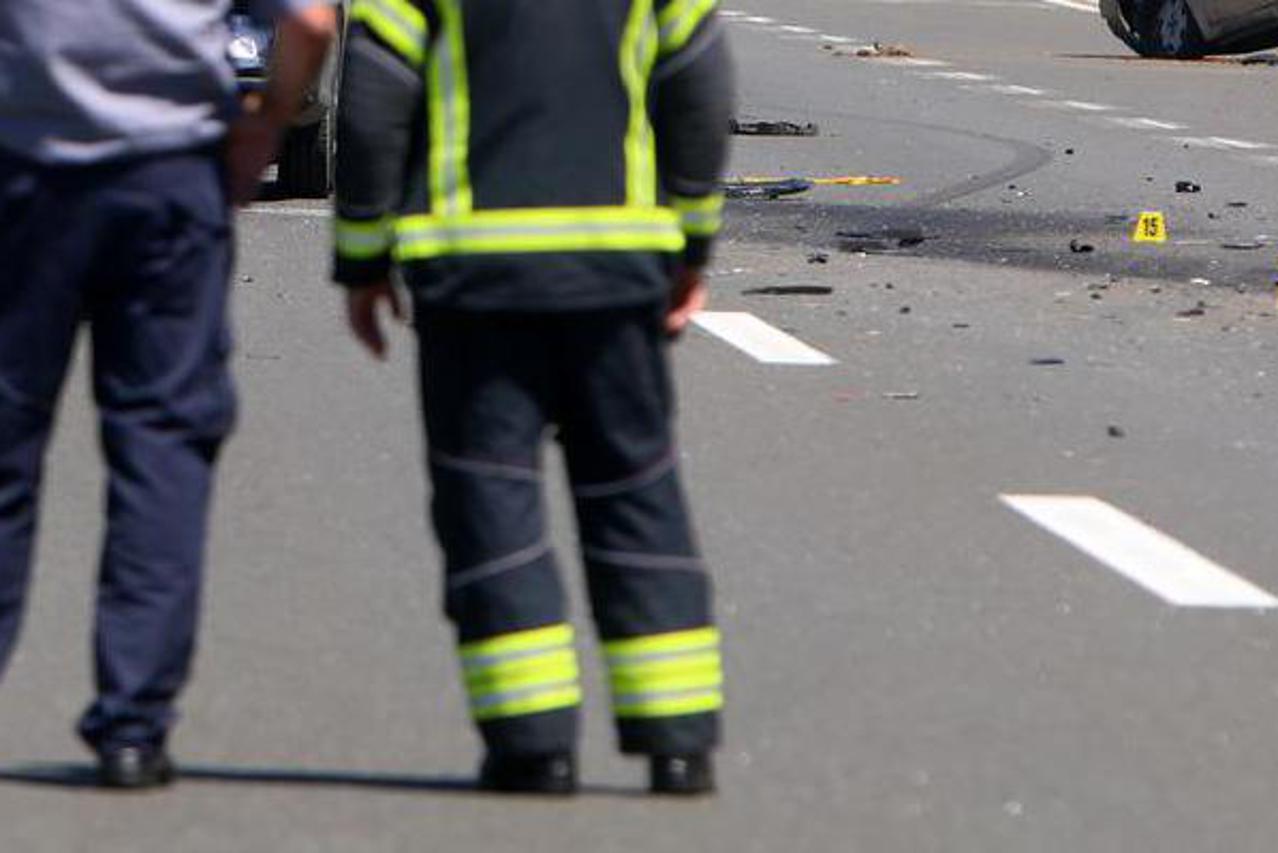 U prometnoj nesreći na autocesti A1 poginula jedna osoba, više ih je ozlijeđeno