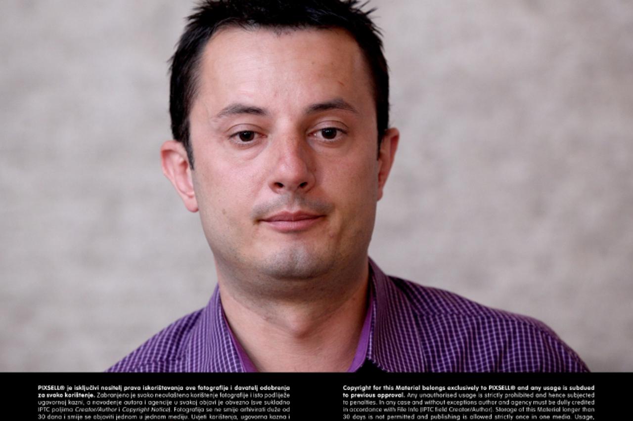 '03.07.2013., Zagreb - Odbor za ustav i poslovnik Sabora raspravljao je na danasnjoj sjednici o izvjescima puckog pravobranitelja i povjerenstva za sprijecavanje sukoba interesa za 2012 godinu. Dragan