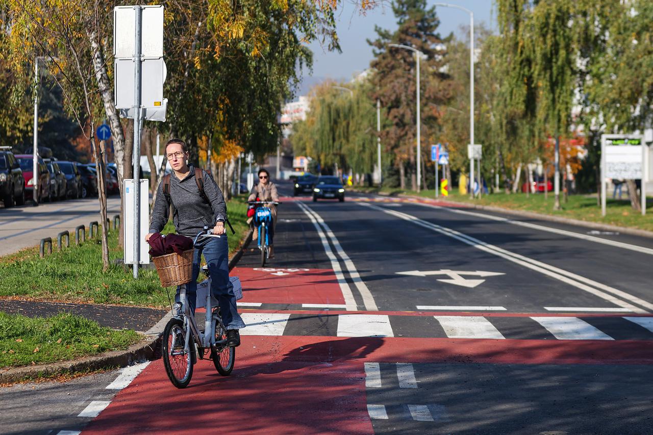 Zagreb: Novouređena Krapinska ulica