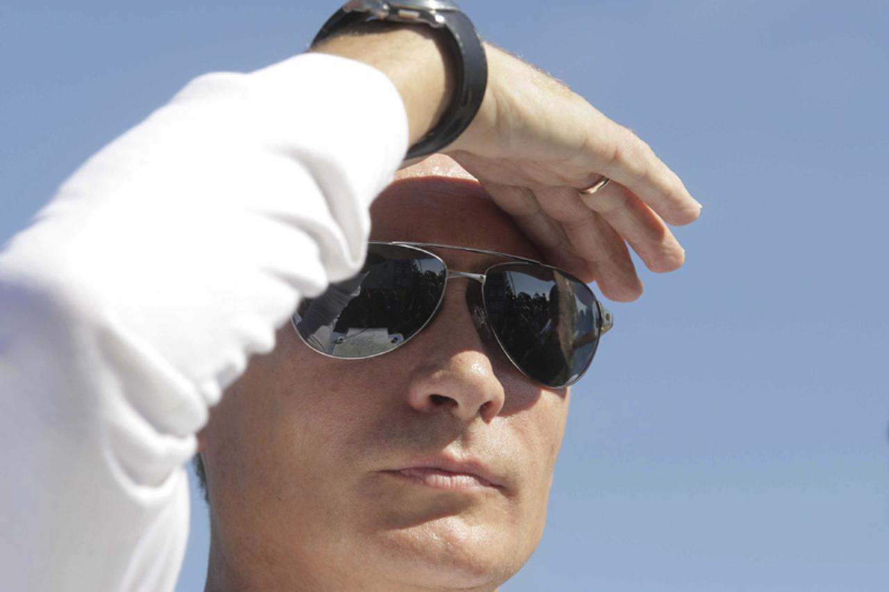 Putin macho (1)