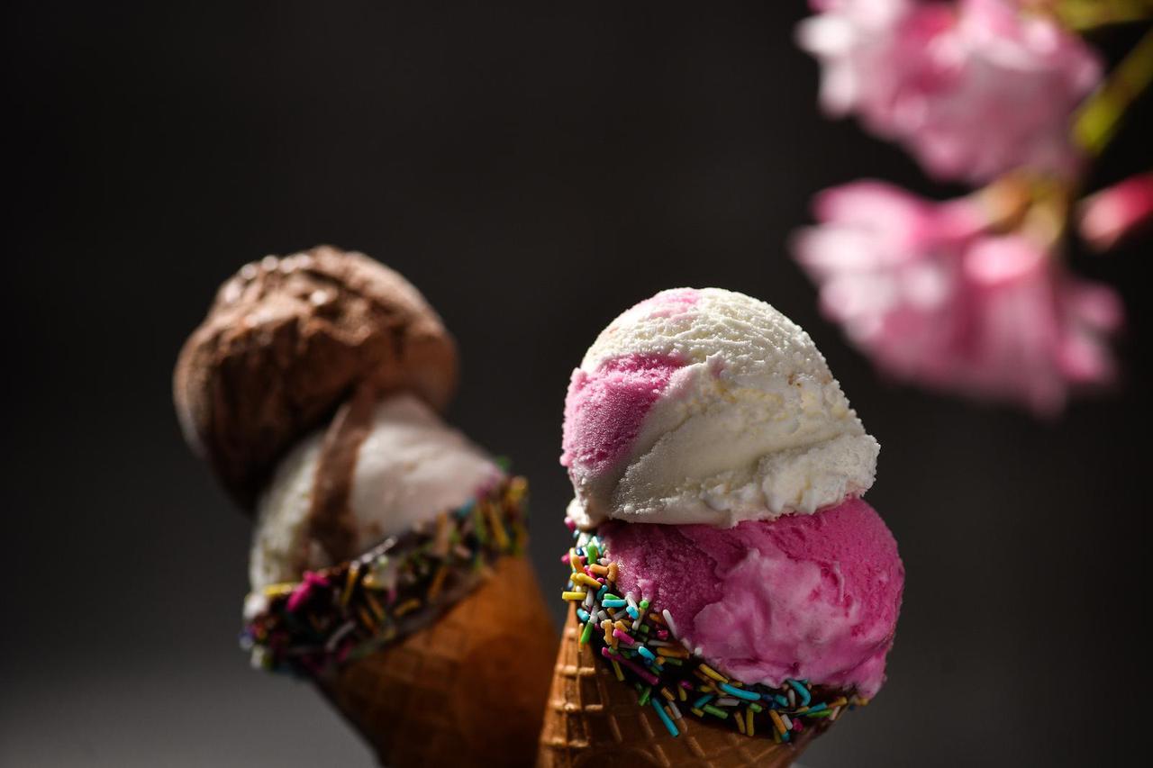 Sladoled i voće - savršena osvježenja za vruće ljetne dane