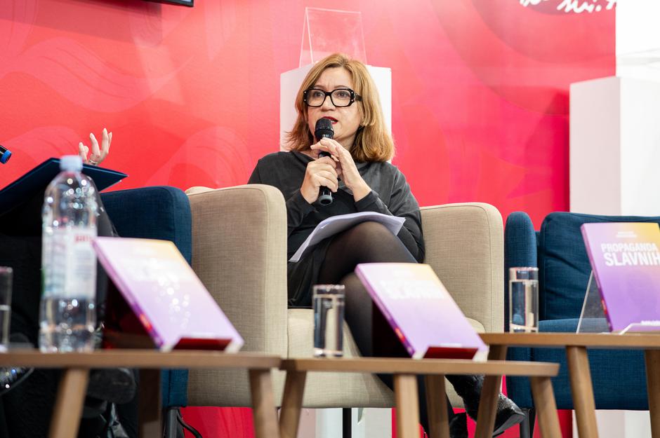 Zagreb: Mirela Holy i Nikolina Borčić predstavile knjigu "Propaganda slavnih"