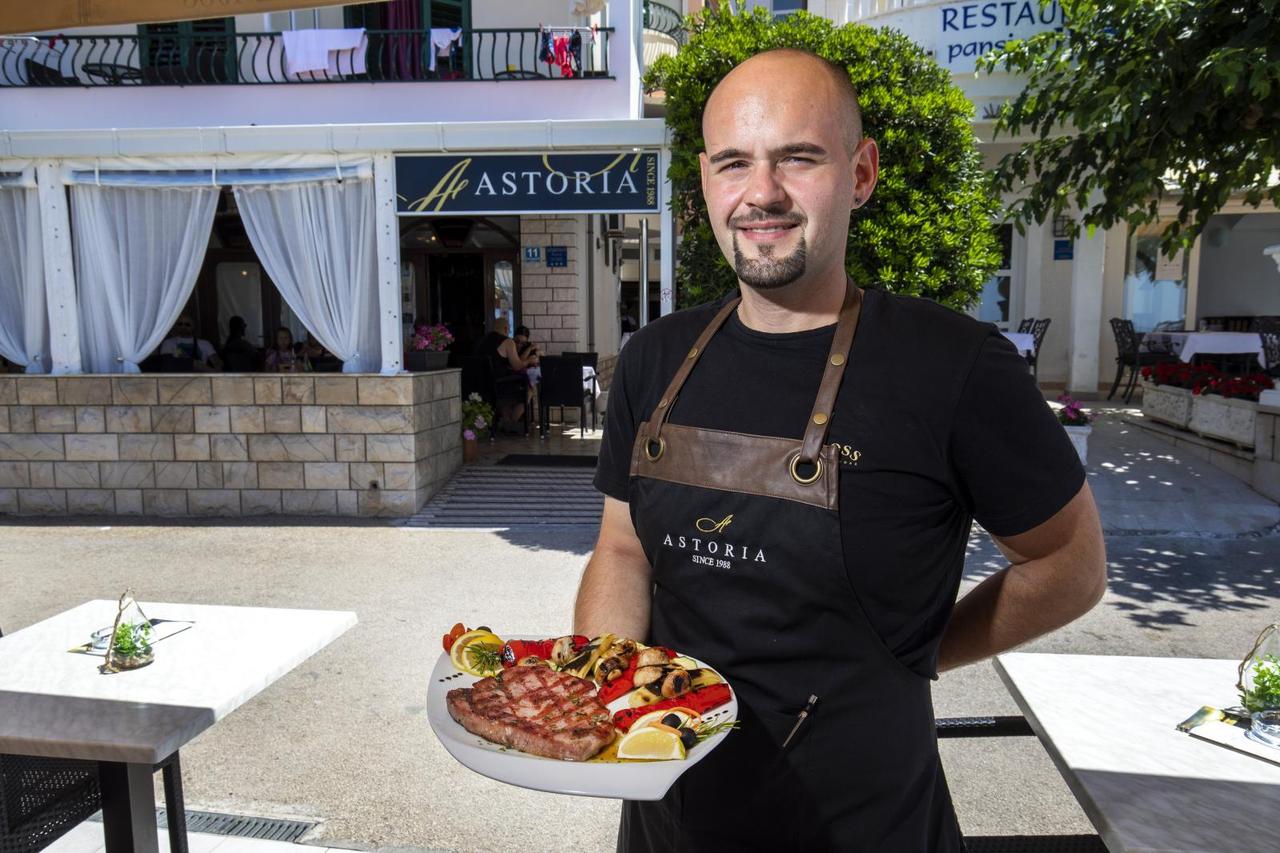 Promajna: Turisticka patrola Vecernjeg lista