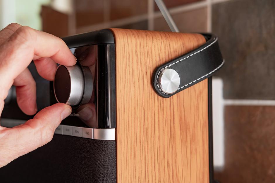 OIV DAB+ Digital Radio