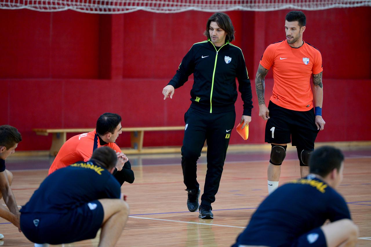 03.10.2016. , Zagreb -  Kujtim Morina trener futsal kluba Nacional. Trening momcadi u sportskom centru Lucko. Photo: Marko Prpic/PIXSELL