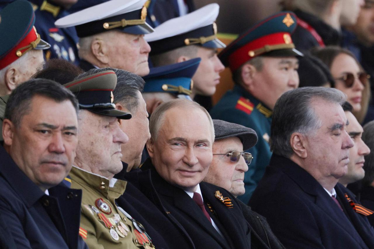 Russia marks Victory Day with military parade in Moscow