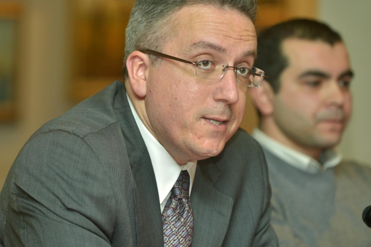 Luka Mišetić, tribina u Mostaru (1)