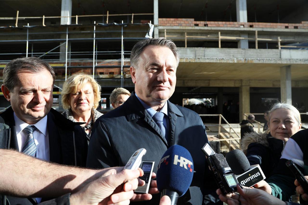 Sisak: Dovršetak grubih građevinskih radova na rekonstrukciji kompleksa OB "Dr. Ivo Pedišić"