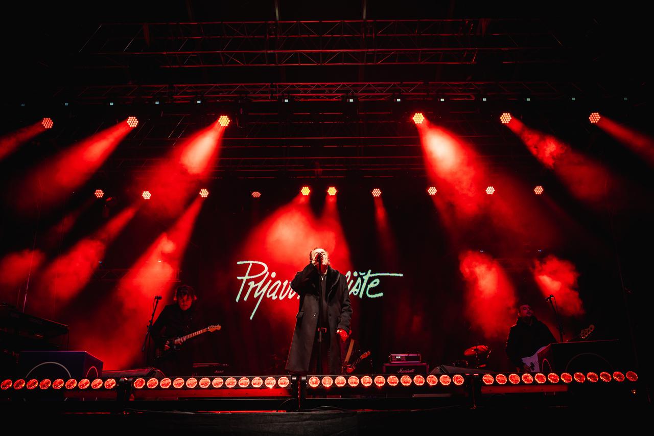 U prvoj večeri ove godine Prljavci rasplesali Mostar 