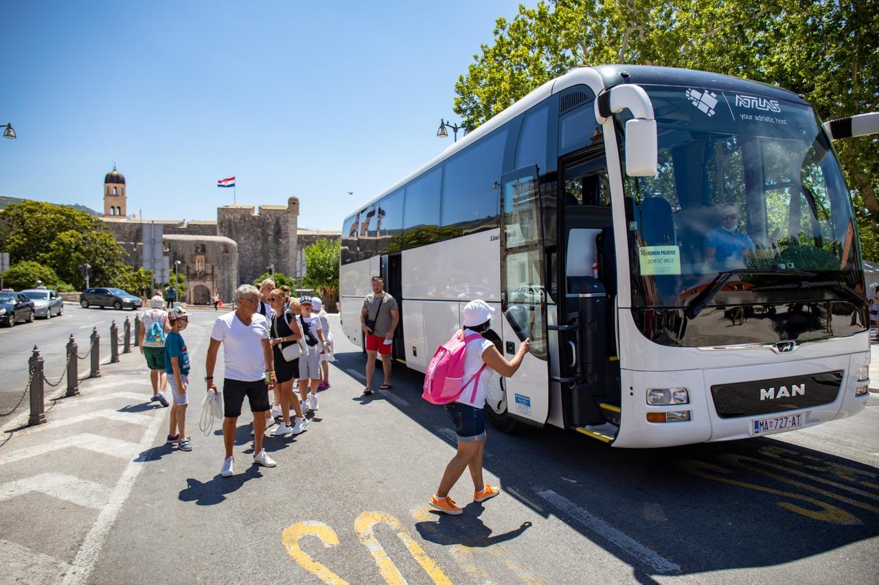 U Dubrovniku sve više turista unatoč pandemiji koronavirusa