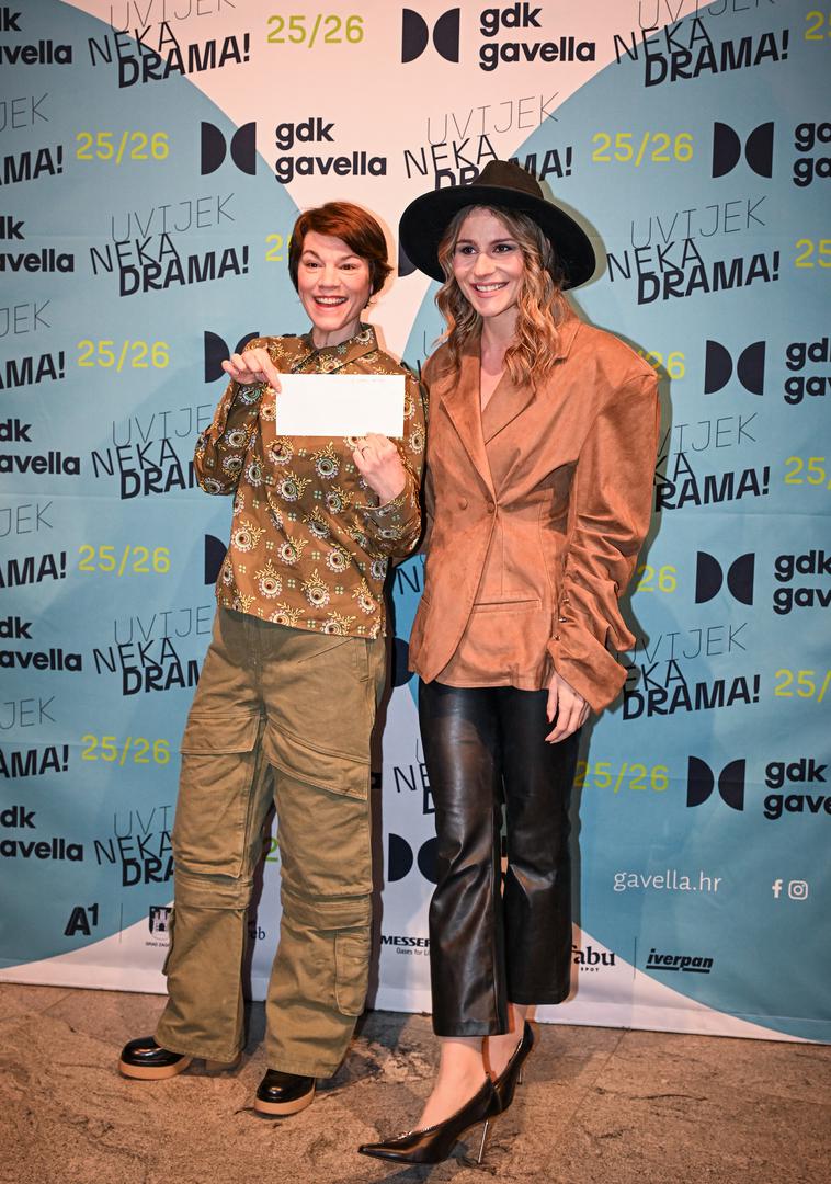 Glumice Marija Škaričić i Tihana Lazović Trifunović.