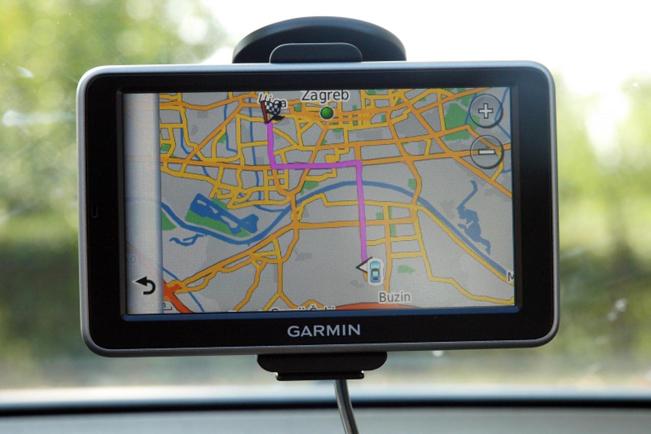 '31.08.2011., Oreskoviceva 3d, Zagreb - GPS uredjaj Garmin Nuvi 2460lt Photo: Borna Filic/PIXSELL'