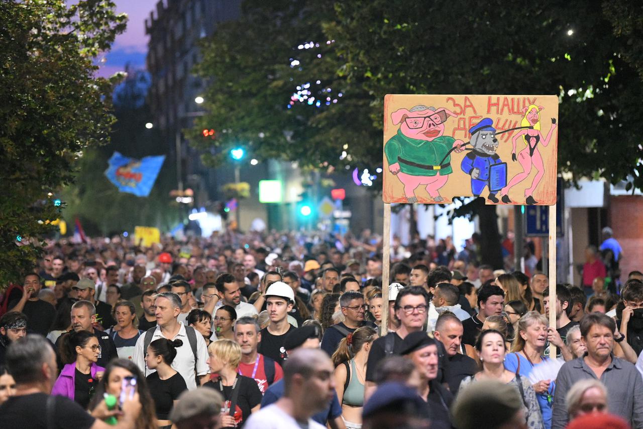 Valjevo: Poziv na veliki prosvjed "Srbija se umiriti ne može" 