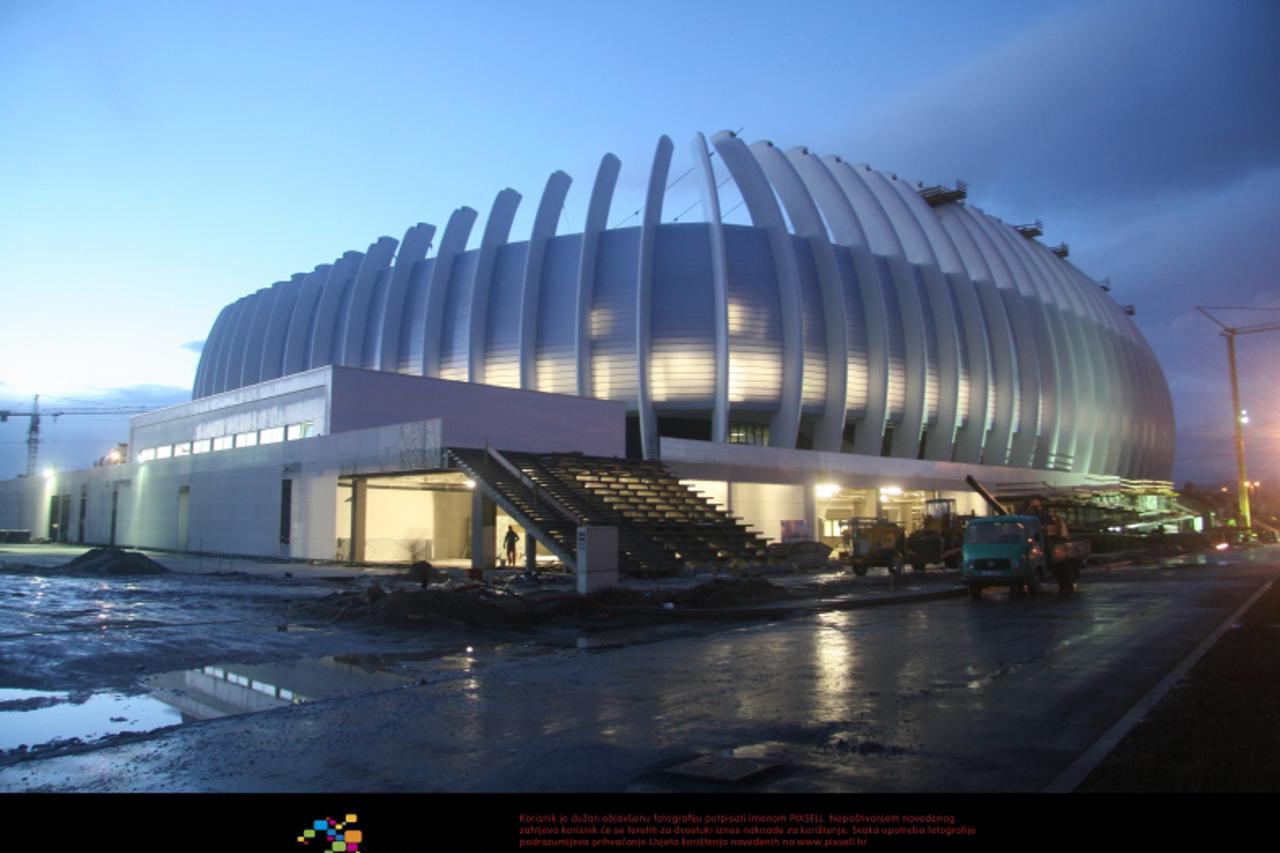 '02.12.2008., Zagreb - Gradiliste Arena, zavrsni radovi.  Photo: Zarko Basic/Poslovni dnevnik/PIXSELL'