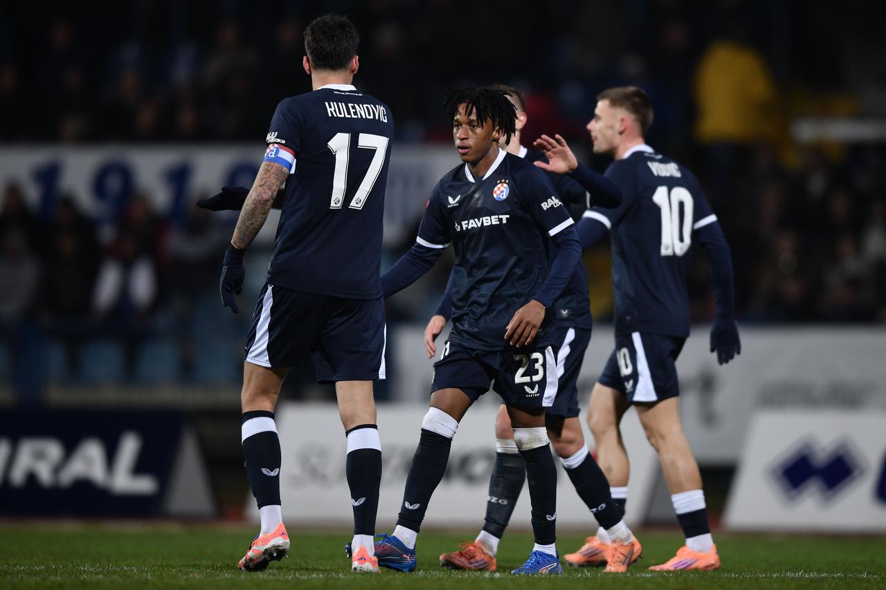 Karlovac: SuperSport Hrvatski nogometni kup, osmina finala, NK Karlovac - GNK Dinamo