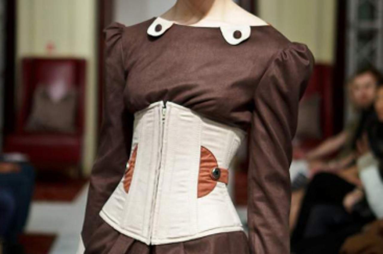 'fjaba02_nnn_sce_250311'