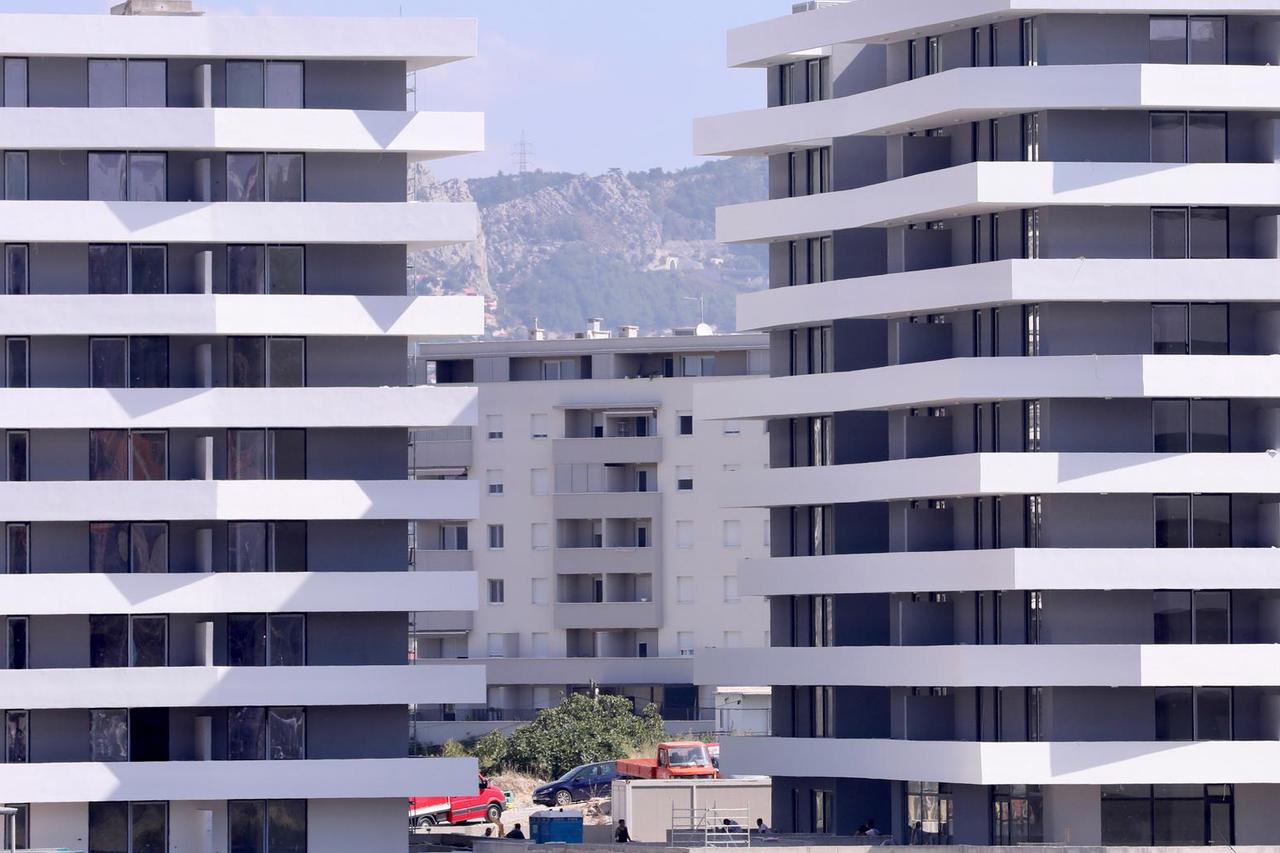 Novim porezom na nekretnine bit će obuhvaćene kuće i stanovi za iznajmljivanje