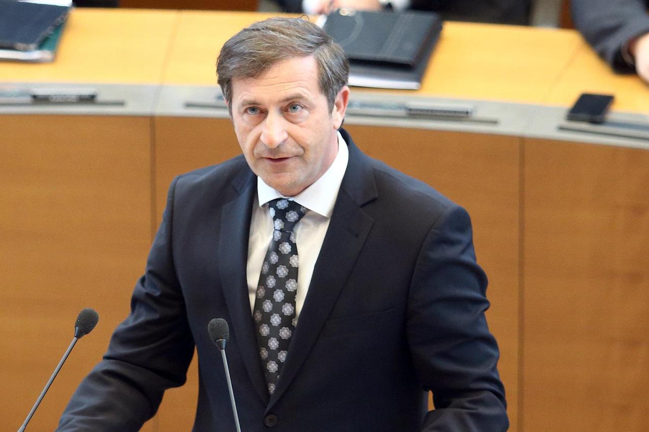 Karl Erjavec
