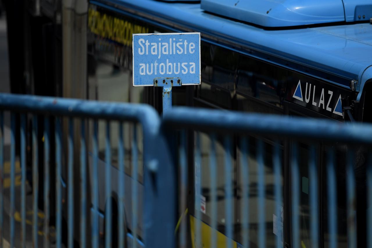 ZET nabavlja nove "sustave za informiranje putnika – displeje"