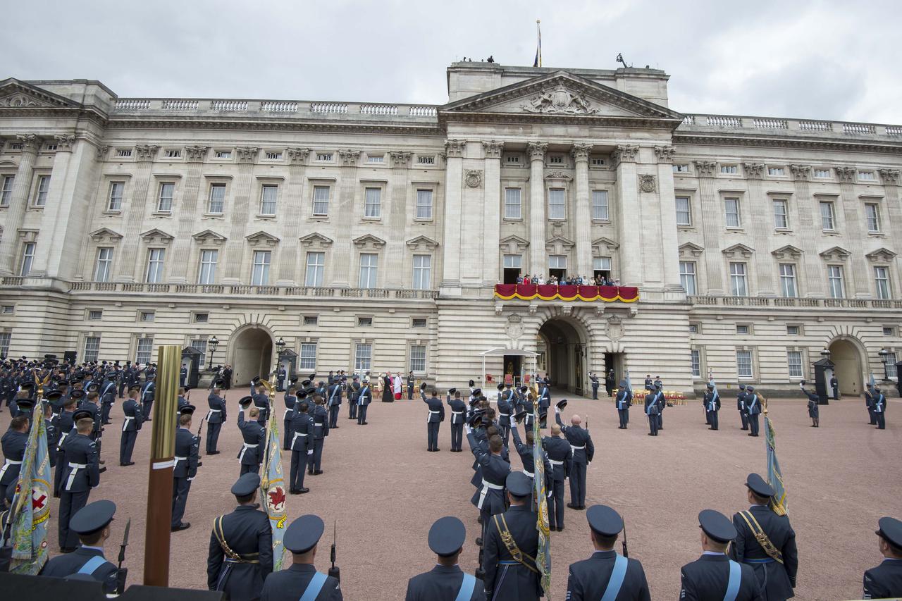 Buckhingamska palača