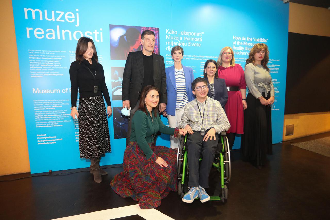 Zagreb: Otvoren UNICEF-ov Muzej realnosti koji je ujedno i dio Festivala svjetla