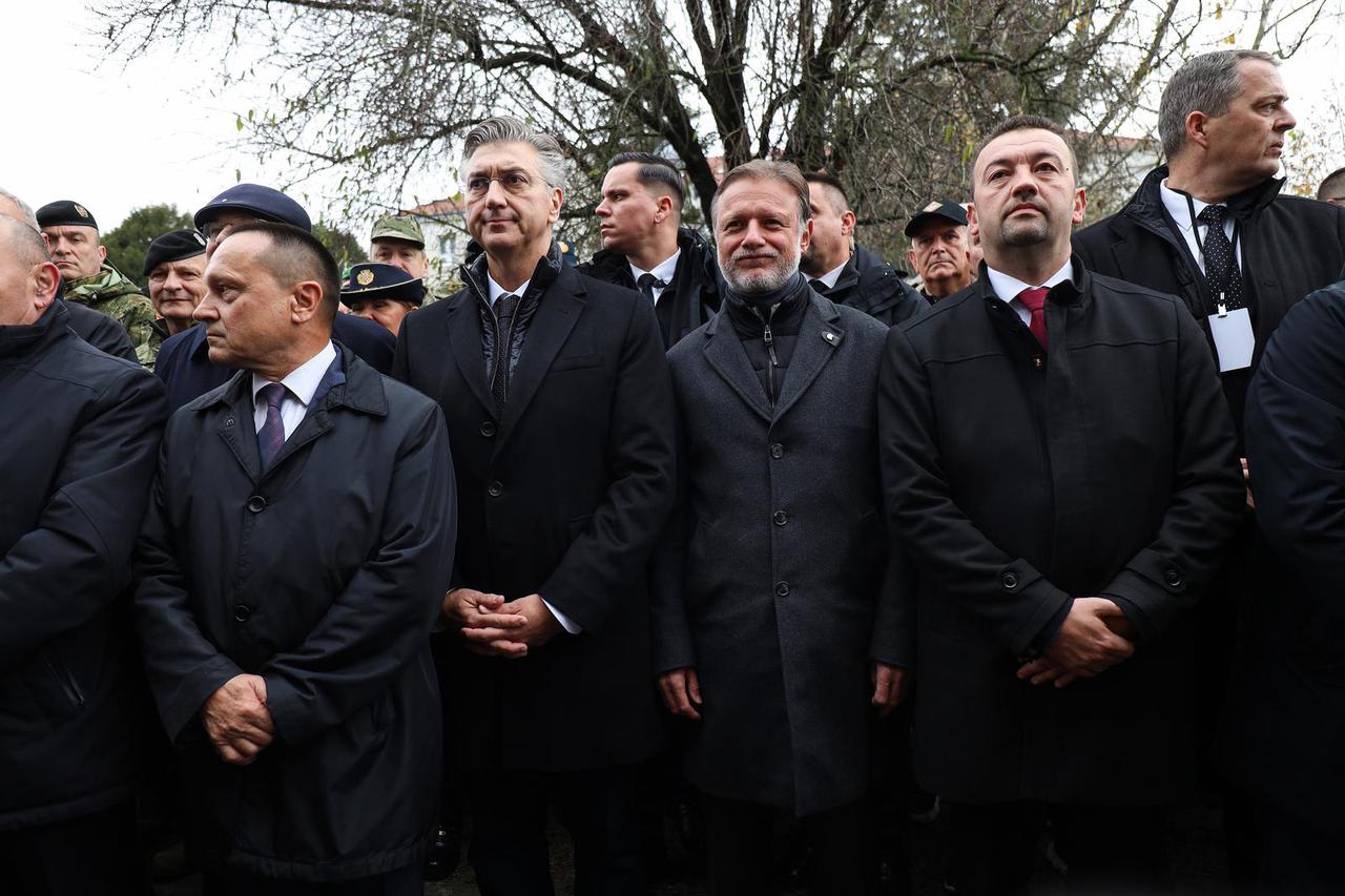 Vukovar: Prigodni program kod Nacionalne memorijalne bolnice "Dr. Juraj Njavro"