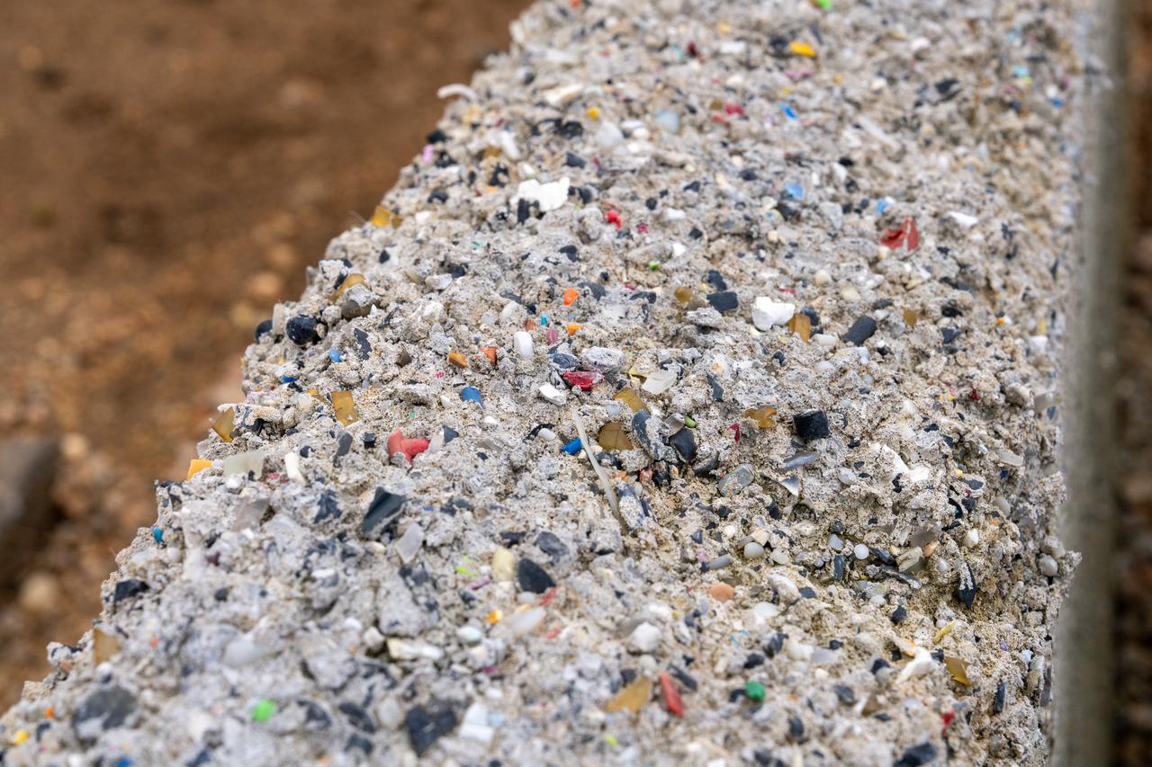 U Gospiću održan prosvjed radi odlaganja opasnog otpada 