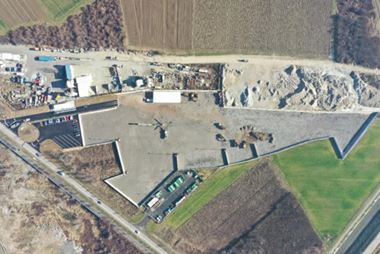 otvorio privremeno oporabilište u koje će stizati šuta nastala kao posljedica poslijepotresne obnove.