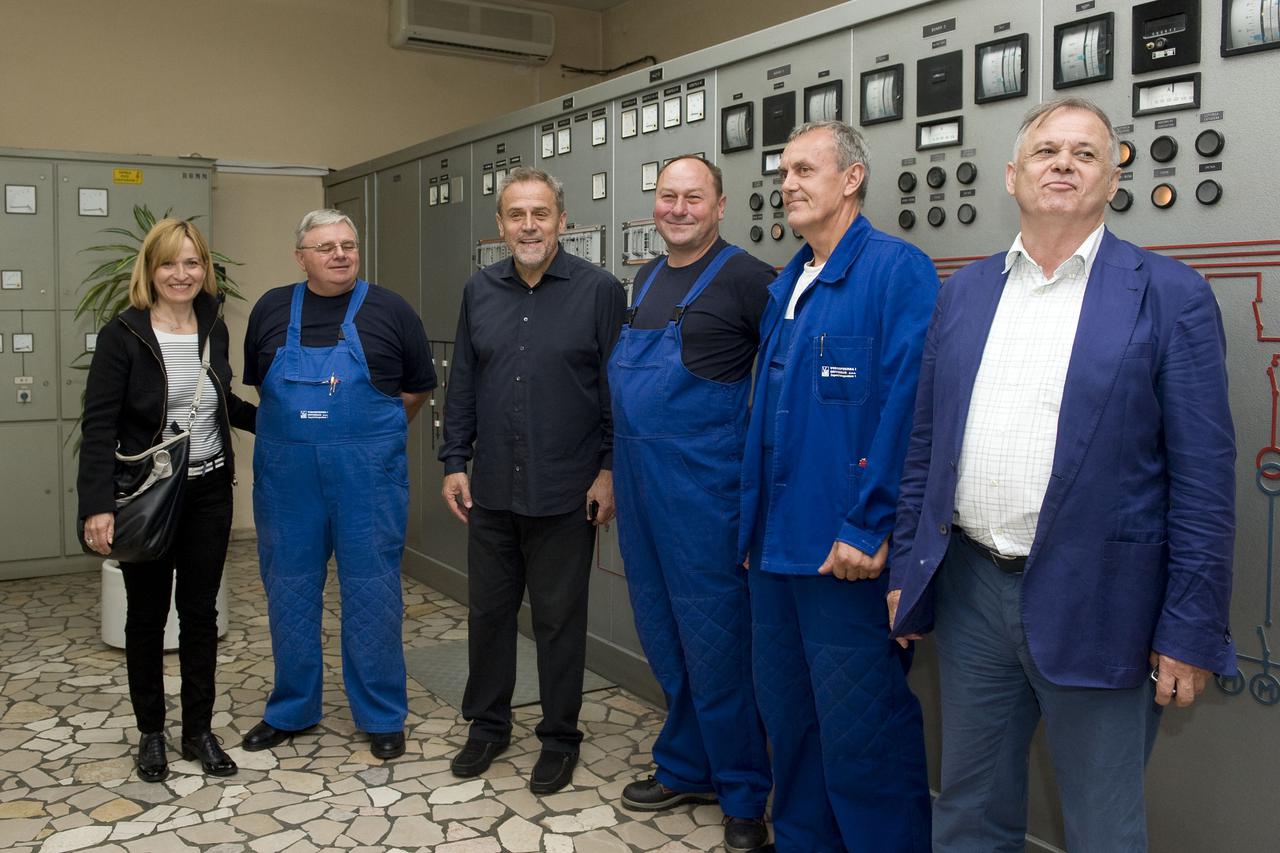 12.07.2014., Zagreb -  U vodocrpilistu Mala Mlaka obiljezena je 136. godisnjica postojanja vodoopskrbe u Zagrebu. Na obiljezavanju gdje su gosti razgledali Muzej Vodoopskrbe medju ostalima su bili gradonacelnik grada Zagreba Milan Bandic i direktorica Vod