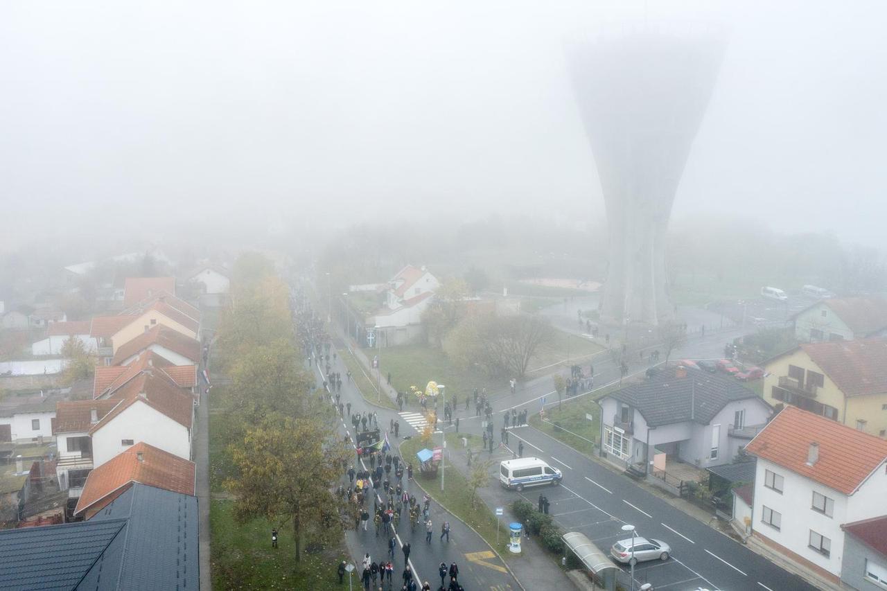 Fotografije Vukovara snimljene iz zraka  na Dan sjećanja na žrtvu Vukovara i Škabrnje