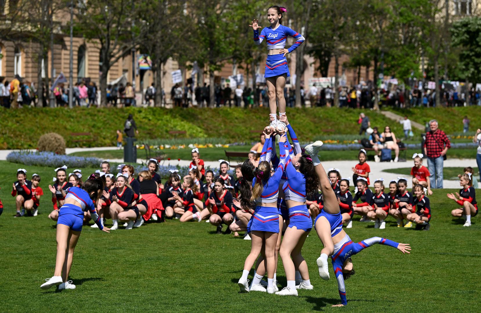 U Zagrebu se plesalo na Trgu Kralja Tomislava