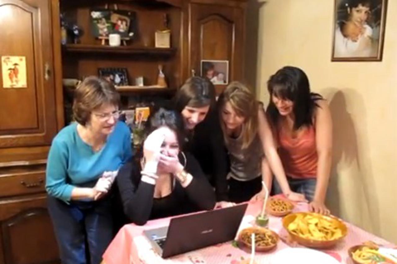 Iznenadio sestru za rođendan